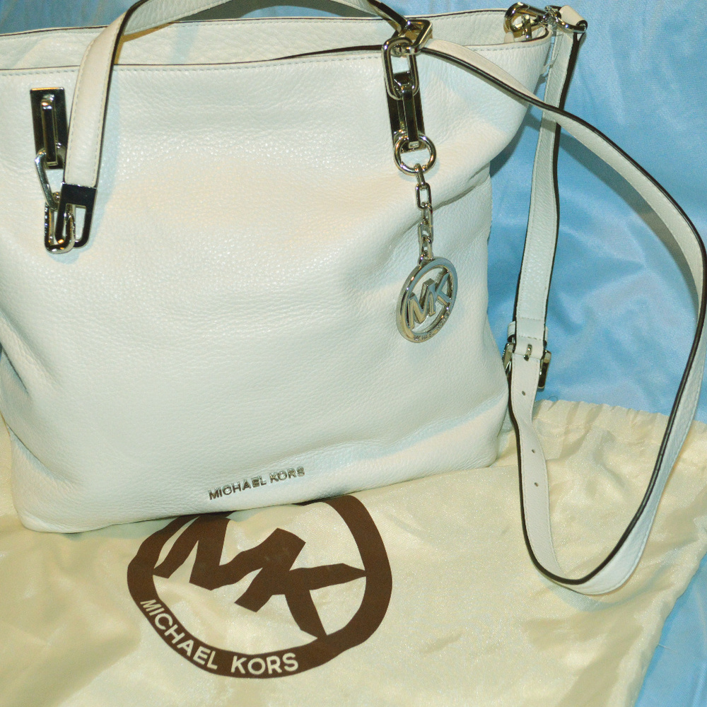 MK White bag